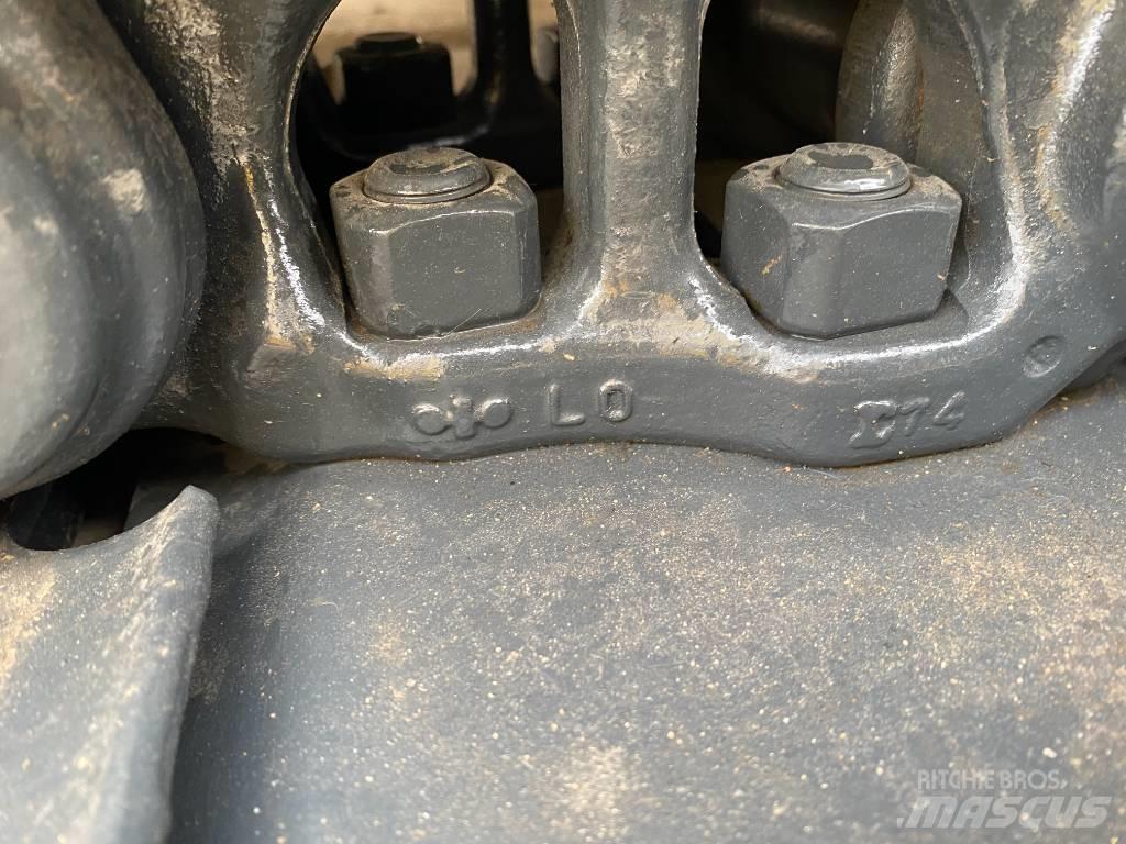 Komatsu PC210LC-8M0 Εκσκαφείς με ερπύστριες