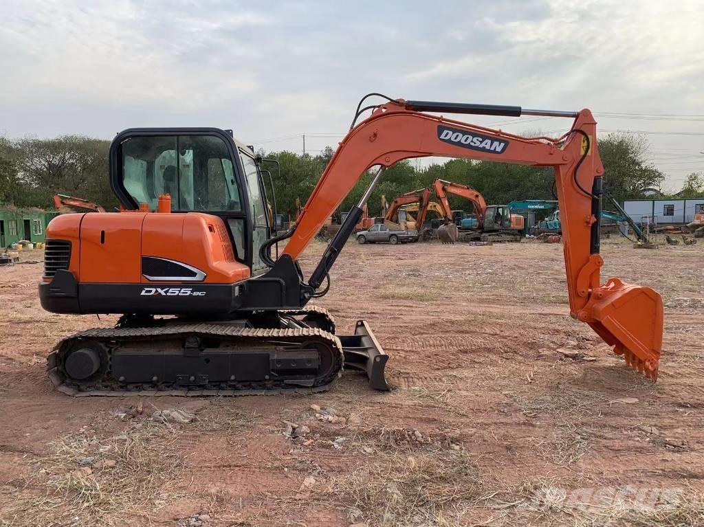 Doosan DX 55 Εκσκαφάκι (διαβολάκι) < 7t