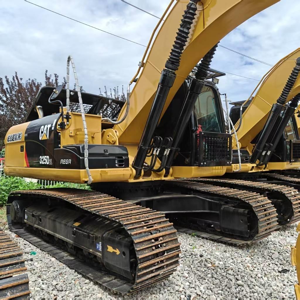 CAT 325D Εκσκαφείς με ερπύστριες