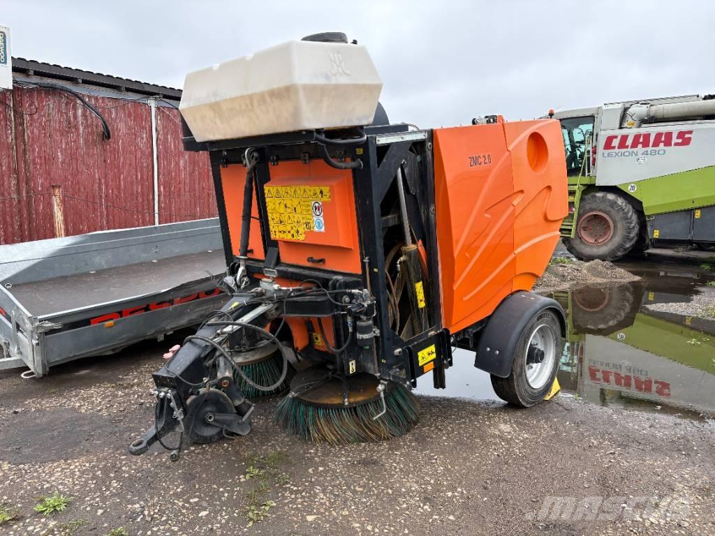 Pronar ZMC 2.0 Σκούπες