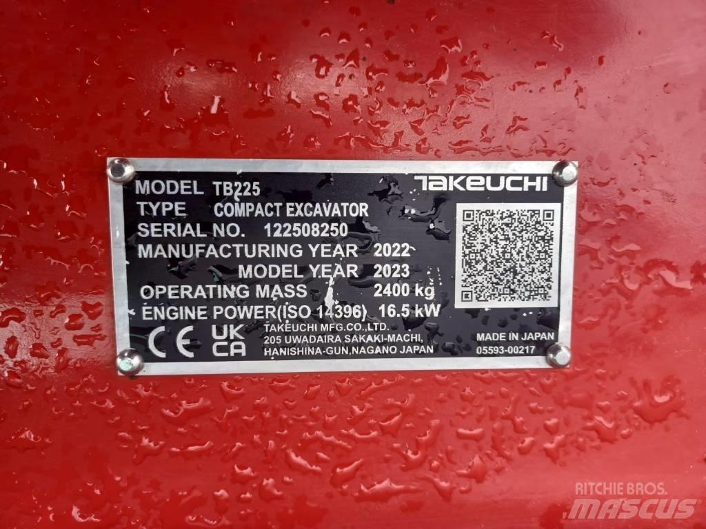 Takeuchi TB 225 Εκσκαφάκι (διαβολάκι) < 7t