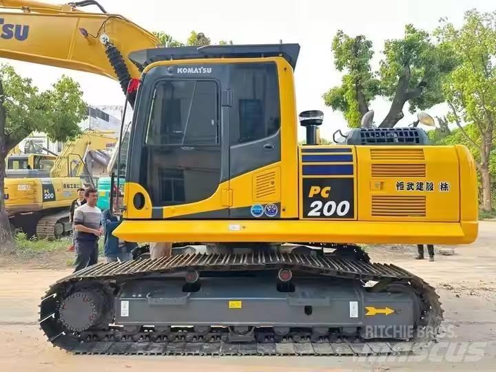 Komatsu PC200 Εκσκαφείς με ερπύστριες