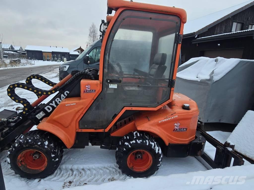 Taian DY840 Μίνι φορτωτές