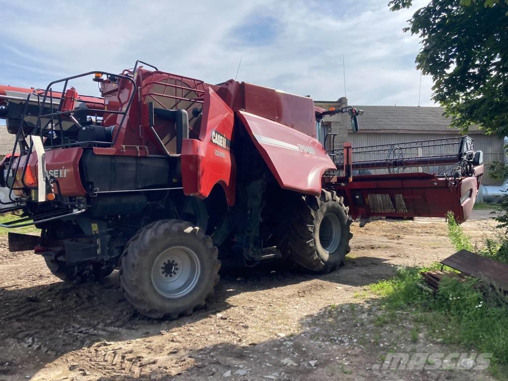 Case IH 7140 Θεριζοαλωνιστικές μηχανές