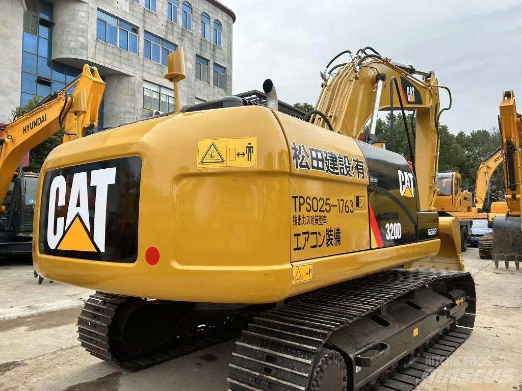 CAT 320 Εκσκαφείς με ερπύστριες