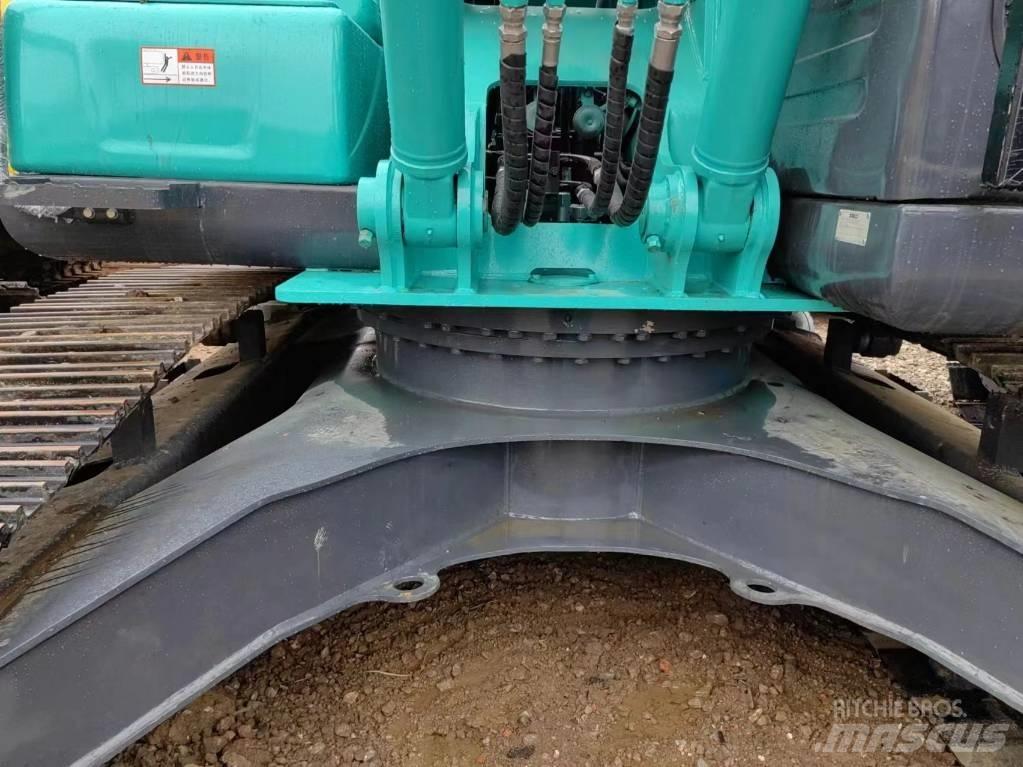 Kobelco SK200超8 Εκσκαφείς με ερπύστριες