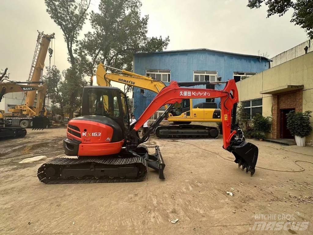 Kubota 163 Εκσκαφείς με ερπύστριες