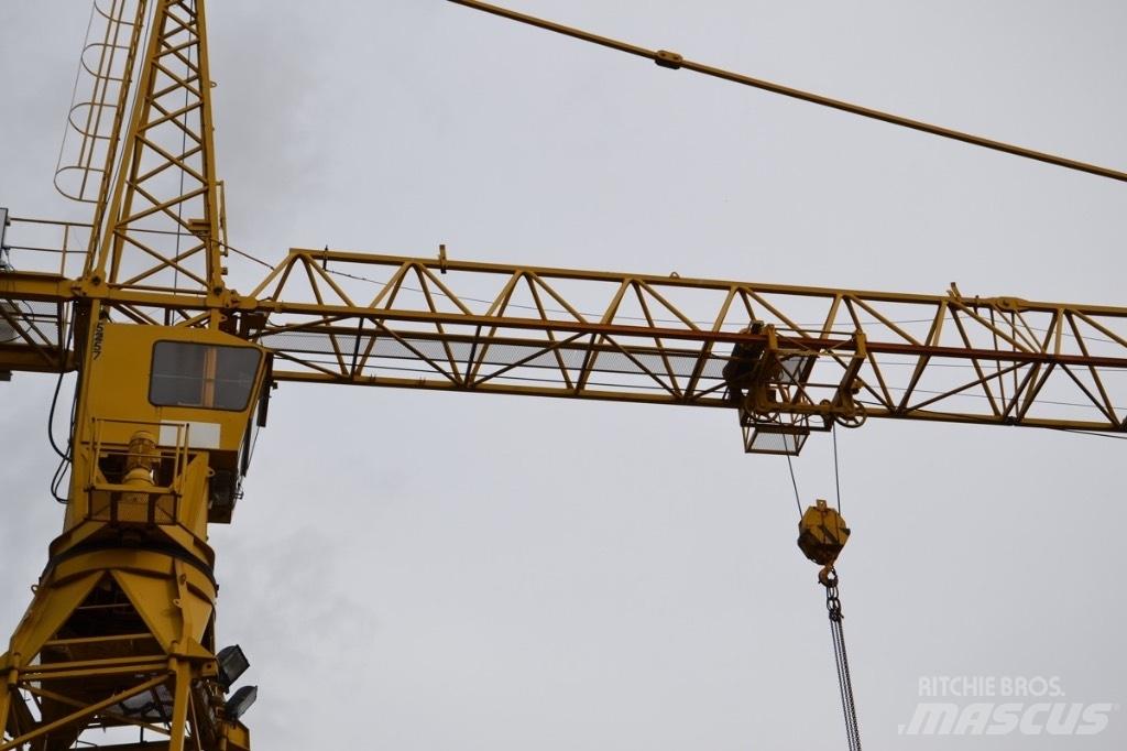 Liebherr 220 HC Πυργογερανοί