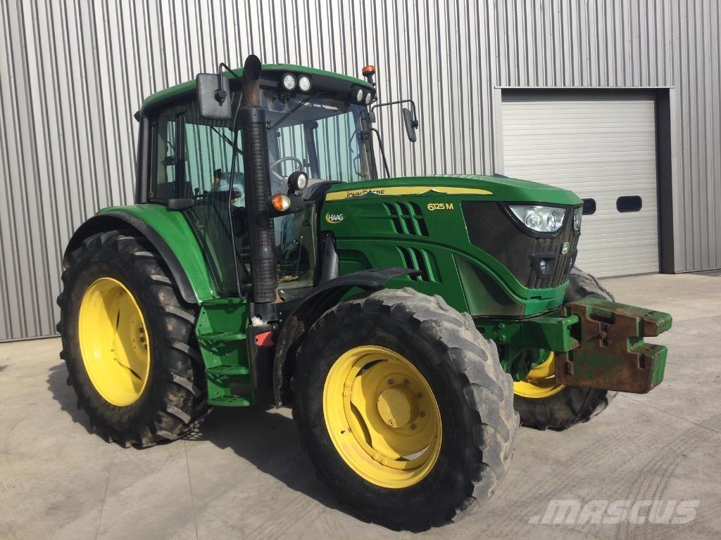 John Deere 6125M Τρακτέρ