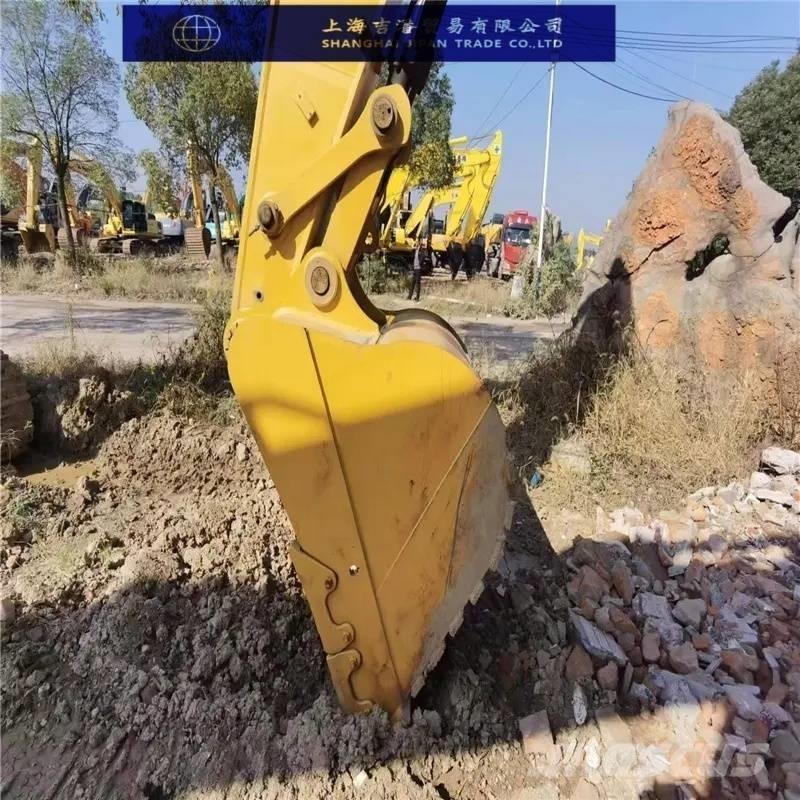 CAT 330 D Εκσκαφείς με ερπύστριες