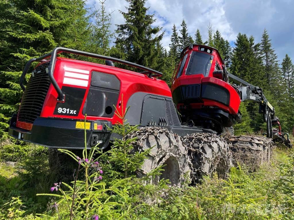 Komatsu 931 XC Θεριζοαλωνιστικές μηχανές