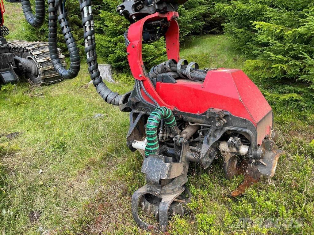 Komatsu 931 XC Θεριζοαλωνιστικές μηχανές