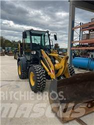 Komatsu WA80M-8 Μίνι φορτωτές