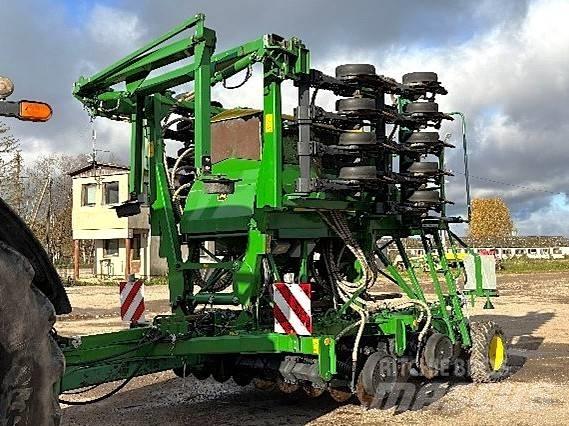 John Deere 750 A Σπορείς