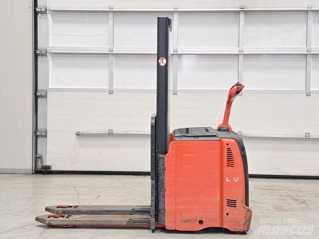 Linde L12L Παλετοφόρα πεζού χειριστή με ιστό