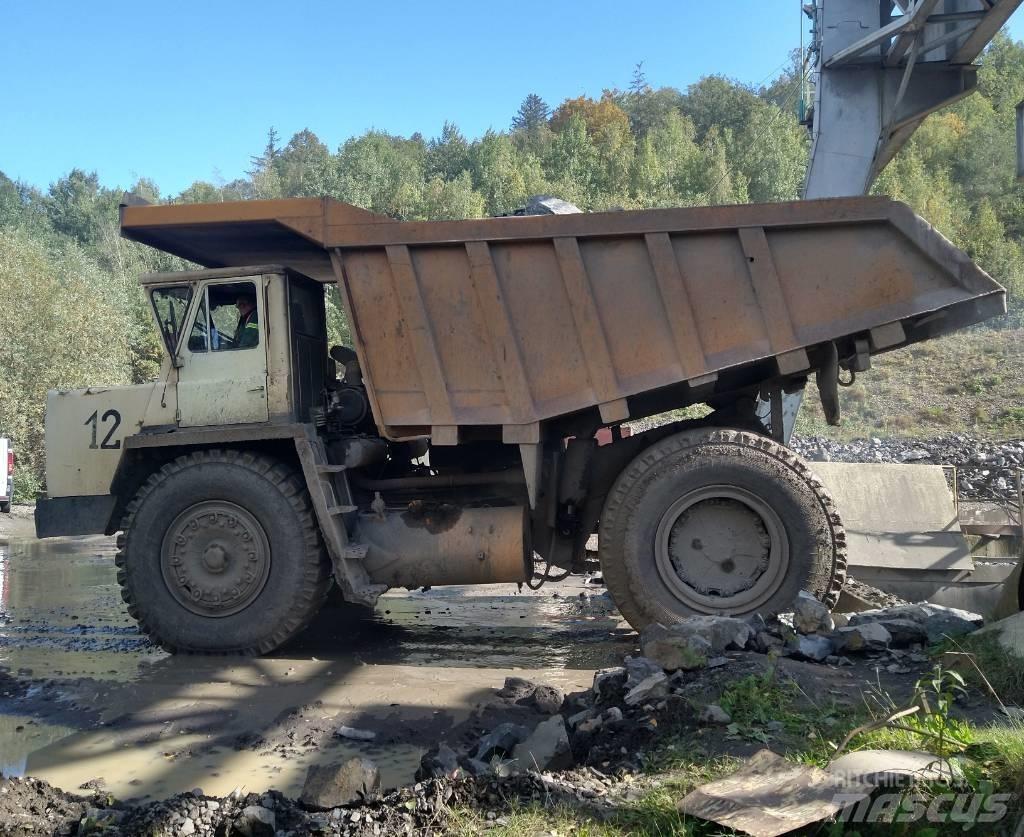 Belaz 75485 Άκαμπτα Dumper με ανατρεπόμενο κάδο