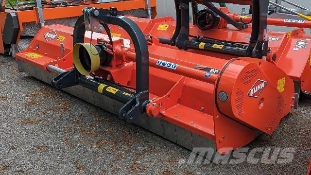 Kuhn BP 28 Χορτοκοπτικά και κορυφολόγοι βοσκοτόπων