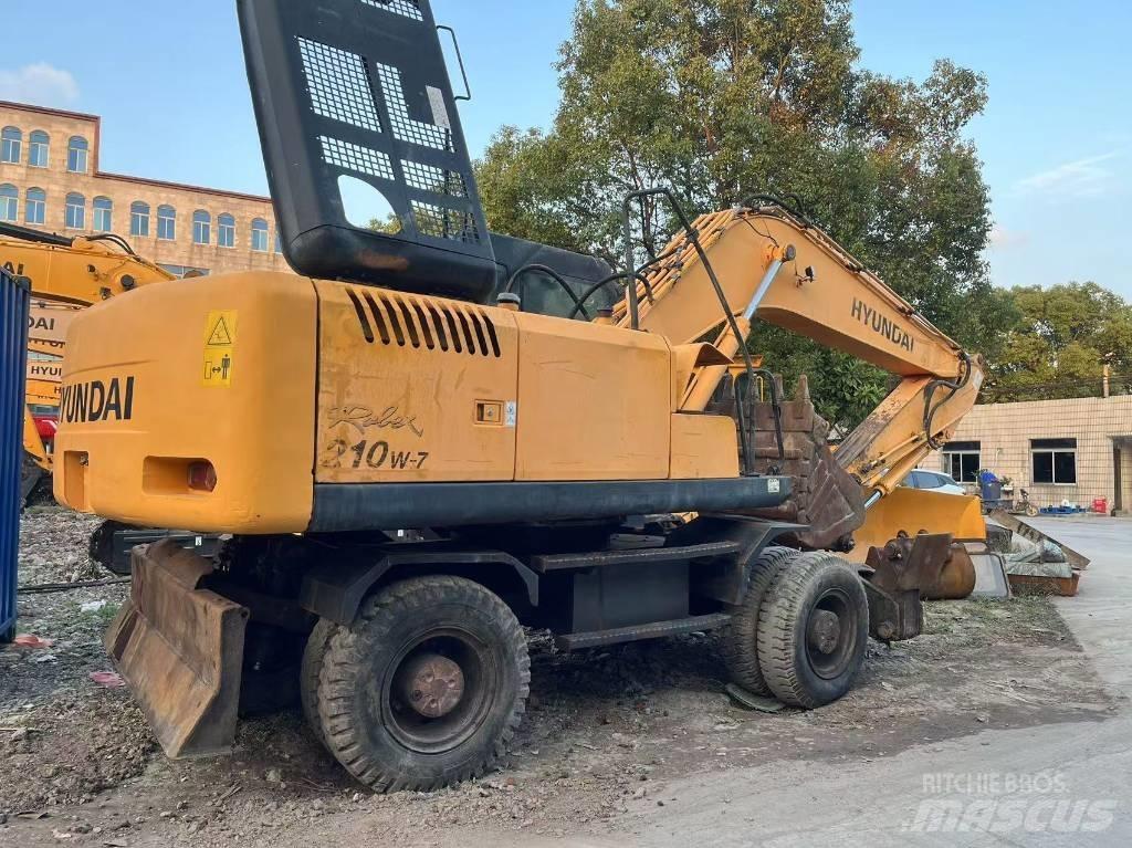 Hyundai R210W-7 Εκσκαφείς με τροχούς - λάστιχα