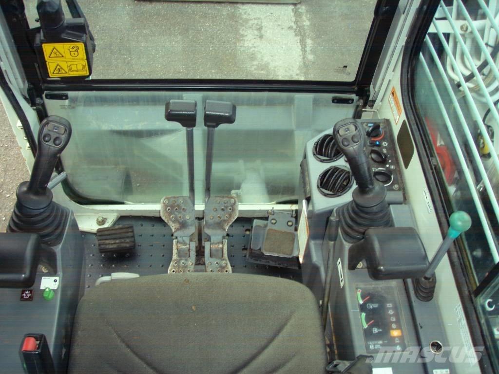 Takeuchi TB 153 FR Εκσκαφάκι (διαβολάκι) < 7t