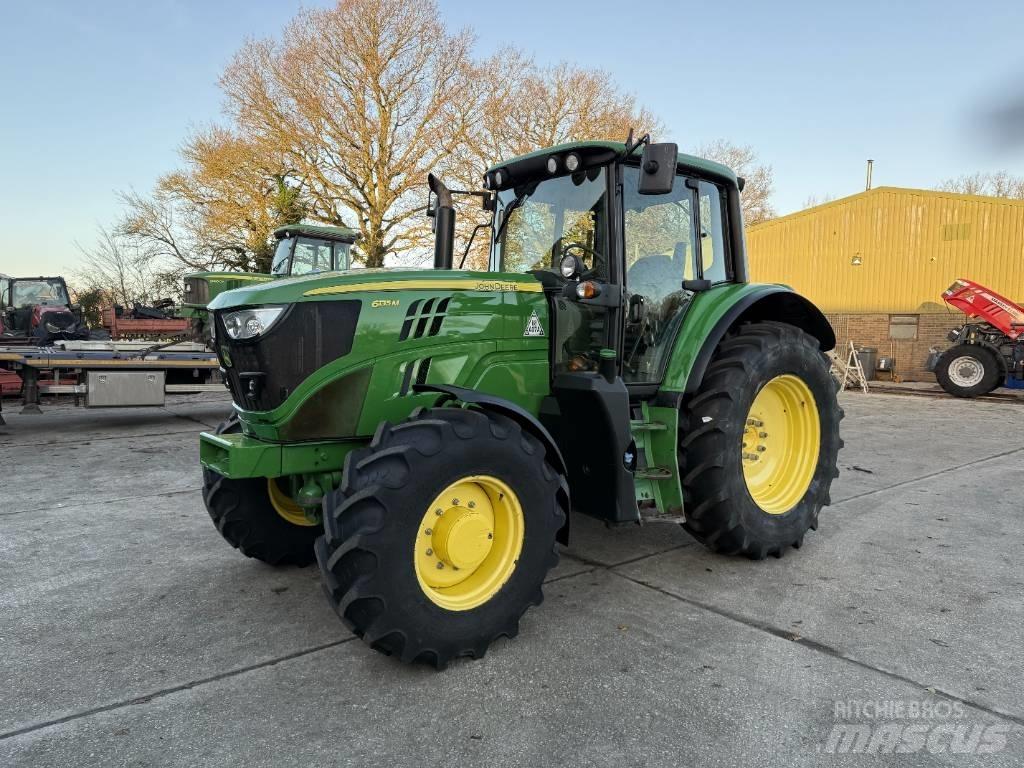 John Deere 6135M Τρακτέρ