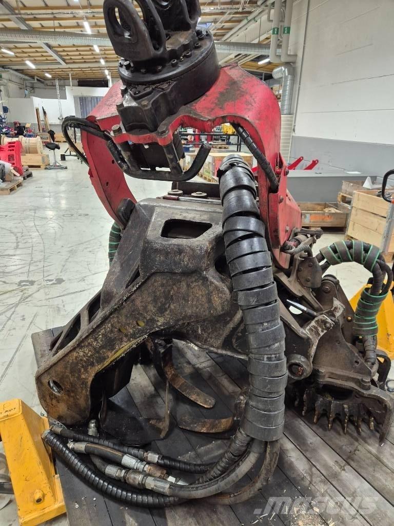 Komatsu C 144 Κεφαλές συλλεκτικών μηχανών