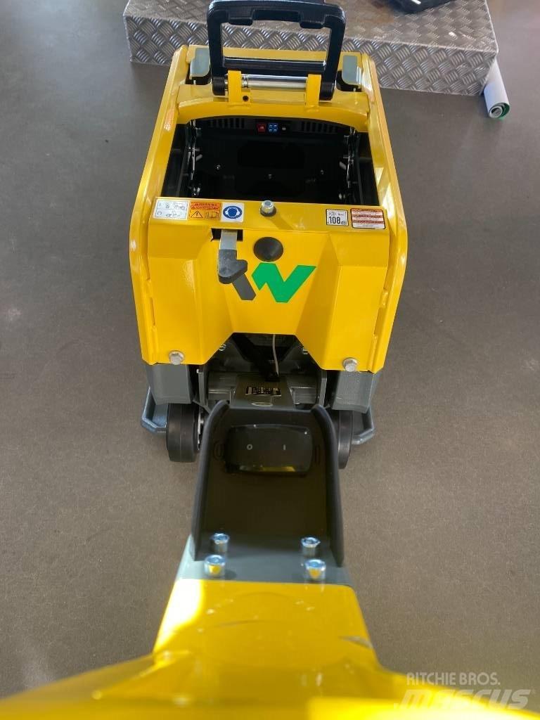 Wacker Neuson 3050 Επίπεδοι κόπανοι