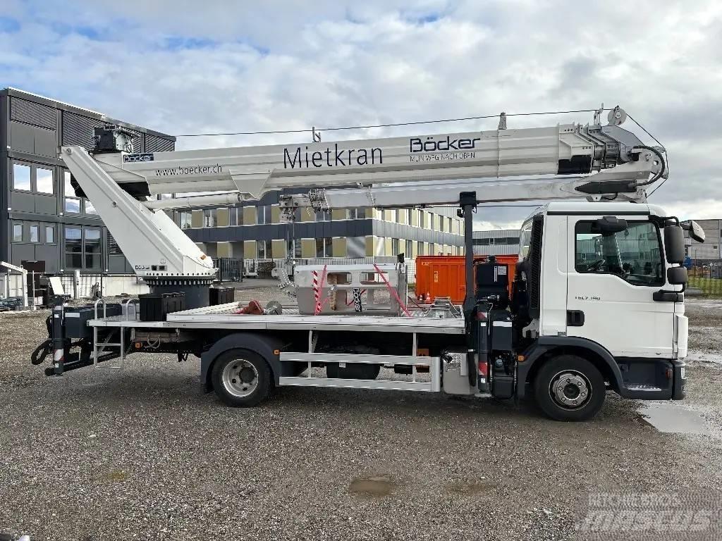 Böcker AK 37/4000 Γερανοί ανώμαλου εδάφους