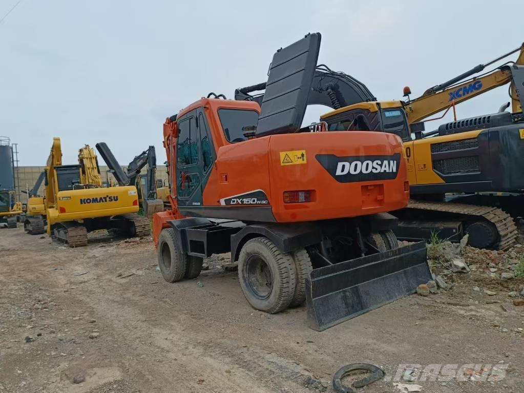 Doosan 150 W-7 Εκσκαφείς με τροχούς - λάστιχα