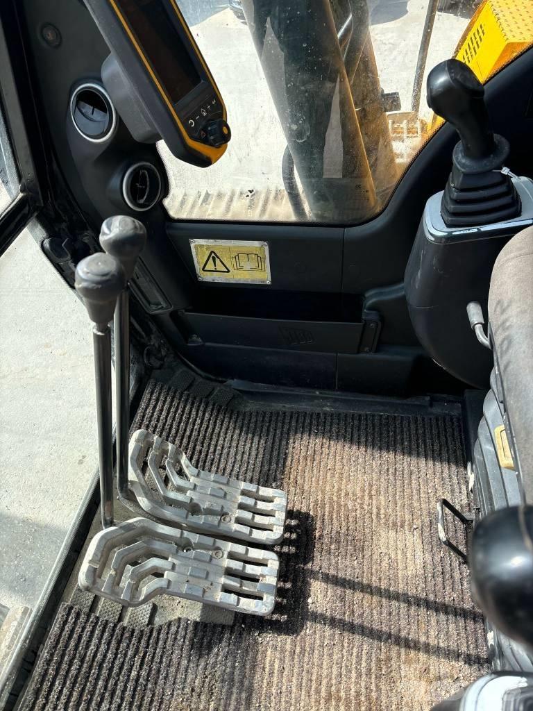 JCB JS 160 LC Εκσκαφείς με ερπύστριες