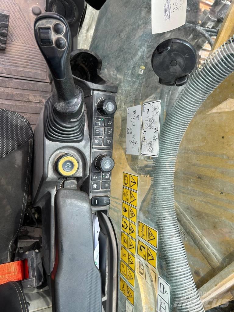 CAT 336 Εκσκαφείς με ερπύστριες