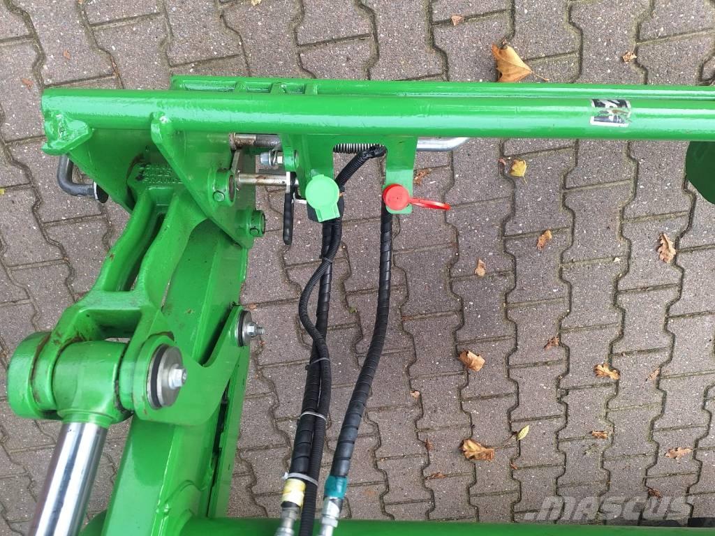 John Deere 5075M Τρακτέρ