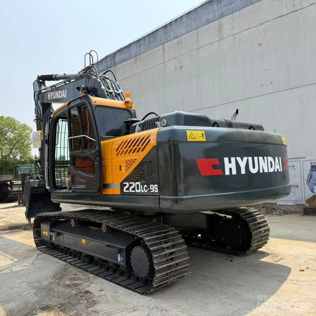 Hyundai R220LC-9S Μίνι εκσκαφείς 7t - 12t