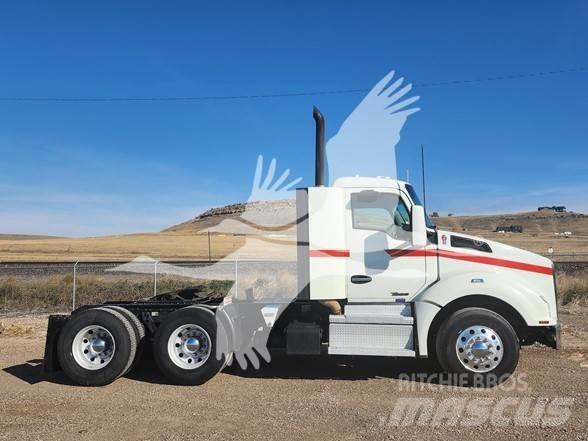 Kenworth T880 Τράκτορες
