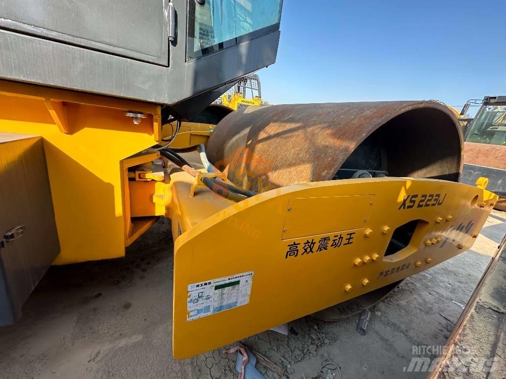 XCMG XS 233J Οδοστρωτήρες μονού κυλίνδρου