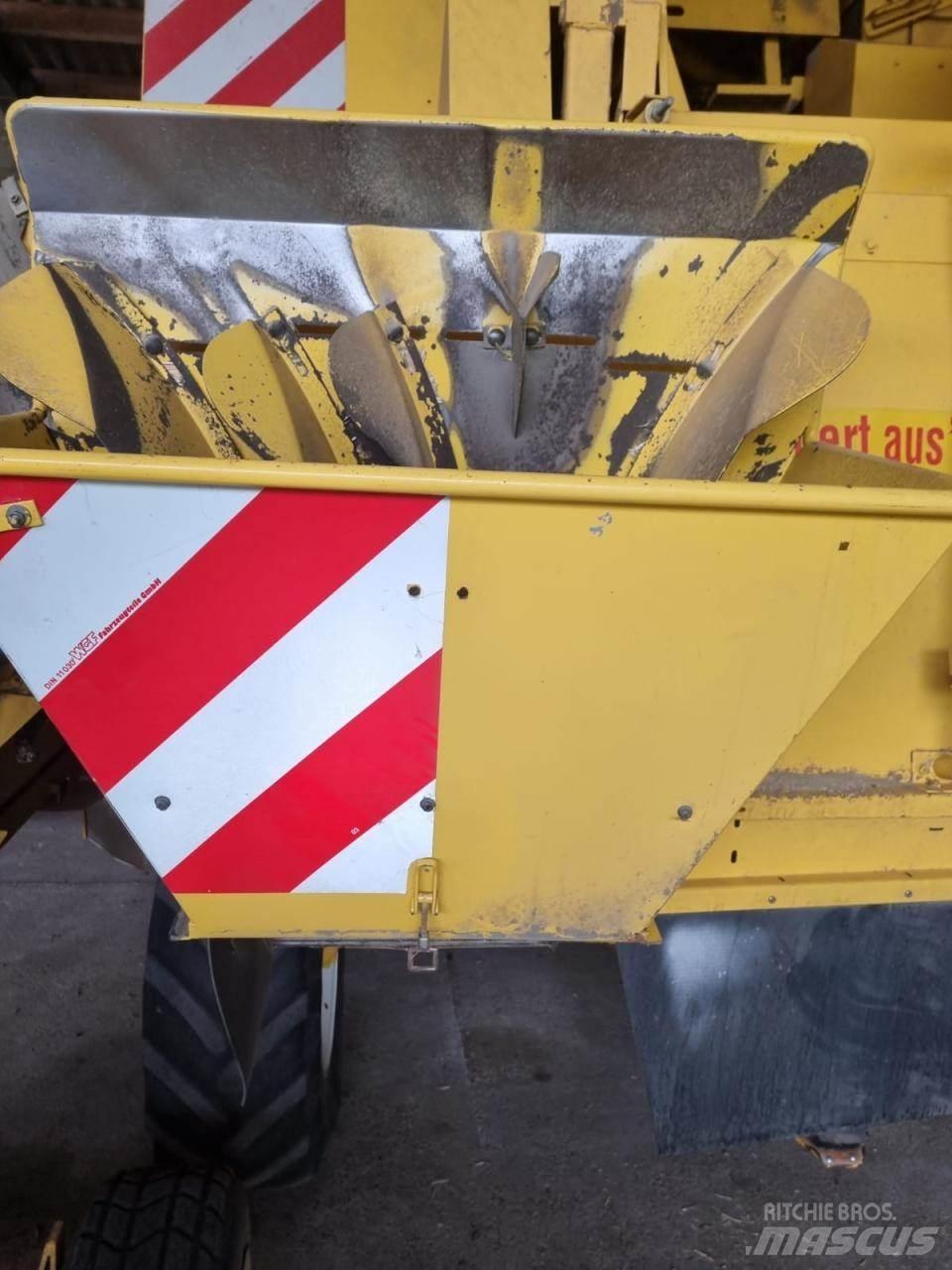 New Holland TF 76 Θεριζοαλωνιστικές μηχανές