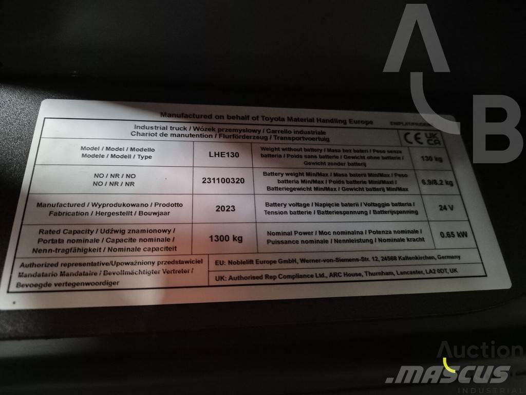 Toyota LHE130 Περονοφόρο ανυψωτικό συλλογής παραγγελιών μεσαίου ύψους