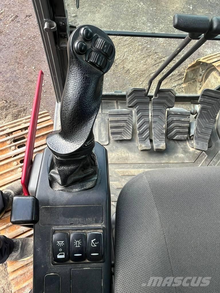 Volvo ECR 235 EL Εκσκαφείς με ερπύστριες