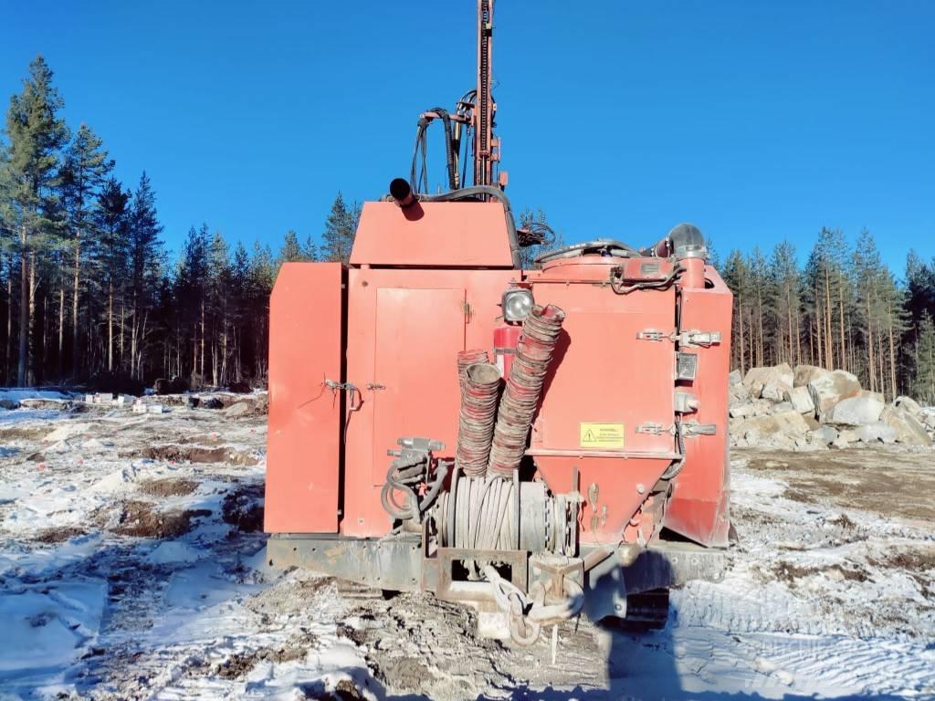 Sandvik DC 560 Εξοπλισμός επιφανειακών γεωτρήσεων