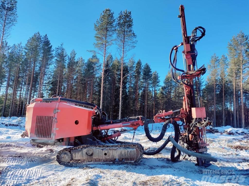 Sandvik DC 560 Εξοπλισμός επιφανειακών γεωτρήσεων