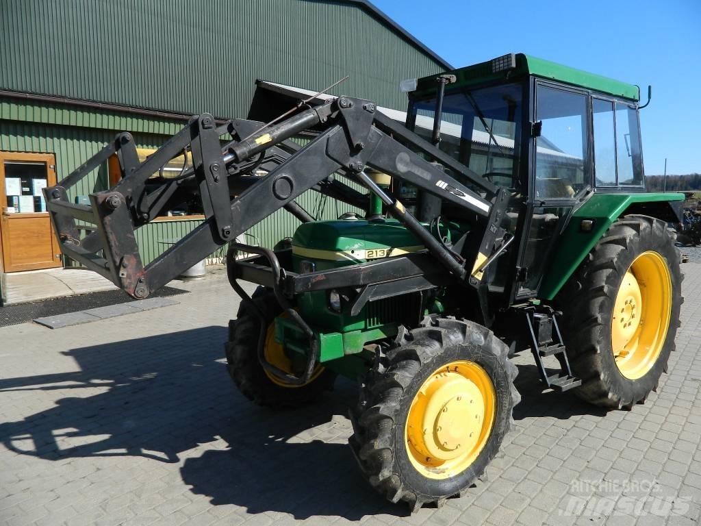 John Deere 2130 Τρακτέρ