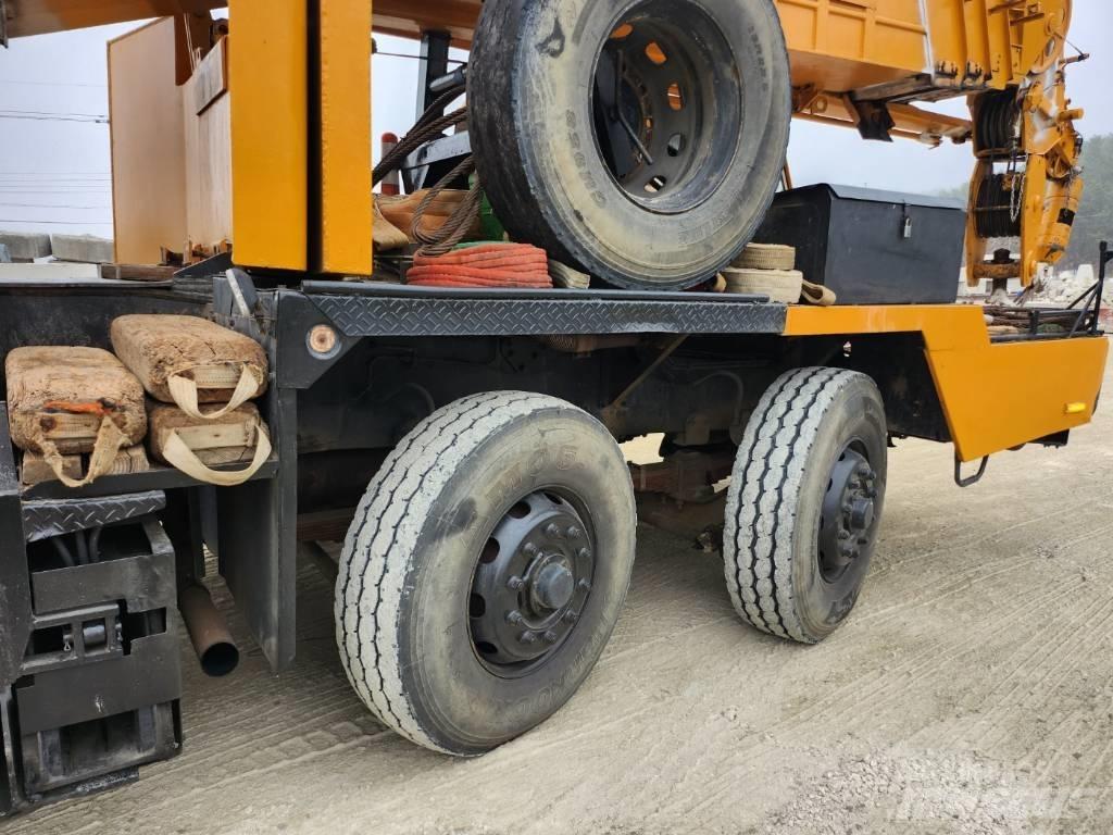 Hyundai HC 50 Γερανοί παντός εδάφους