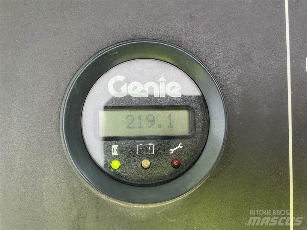 Genie Z60/37 DC Ανυψωτήρες με αρθρωτό βραχίονα