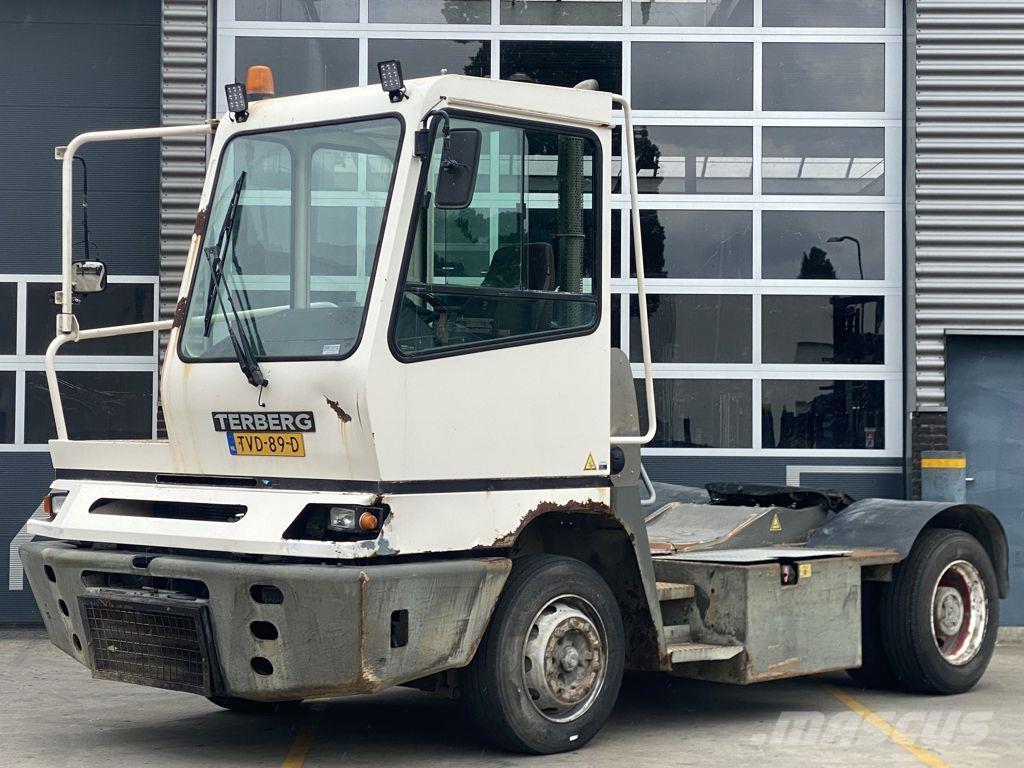 Terberg YT222 Τράκτορες