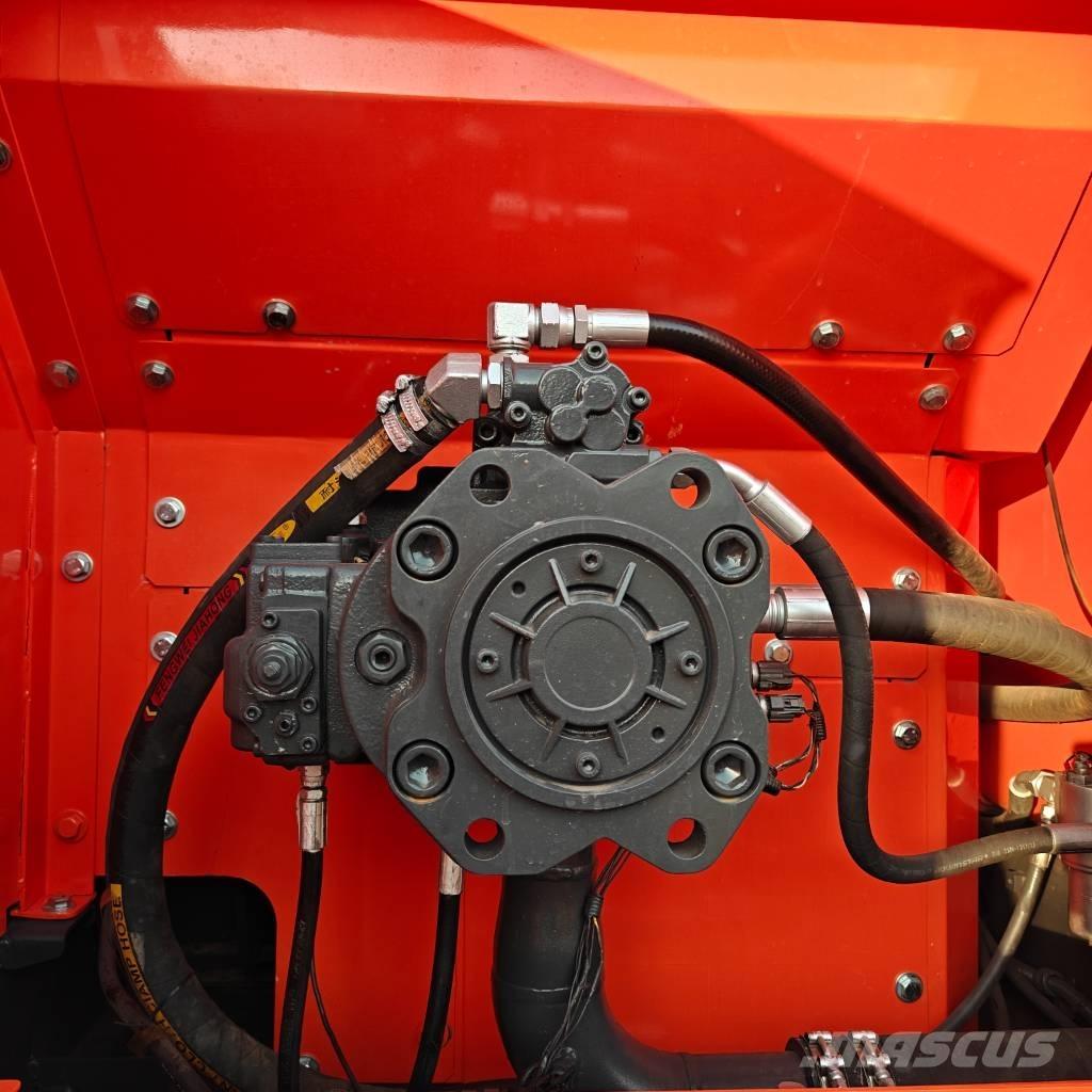 Doosan DX300LC-9C Εκσκαφείς με ερπύστριες