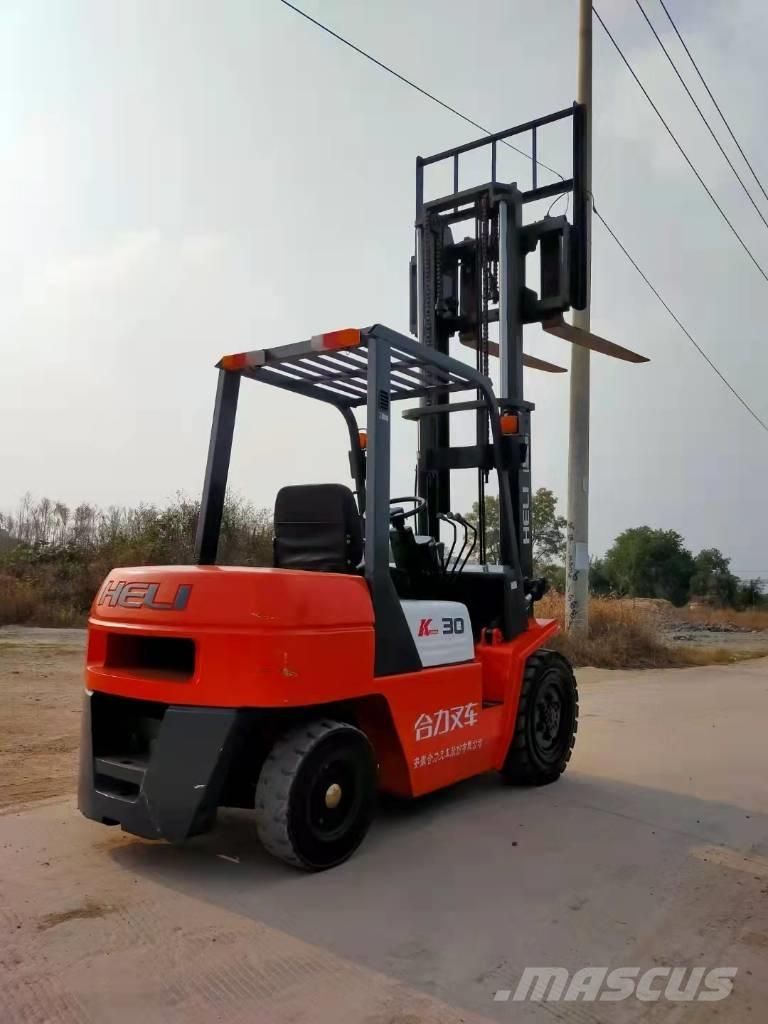 Heli CPCD 30 Πετρελαιοκίνητα Κλαρκ