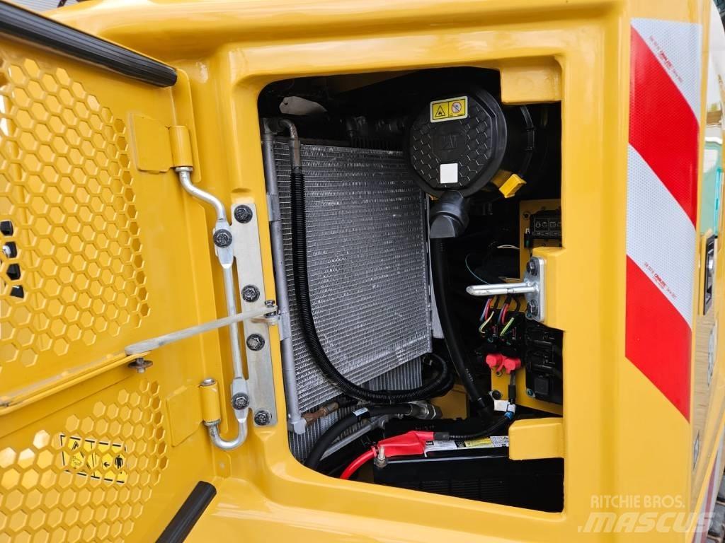 CAT 308 CR Μίνι εκσκαφείς 7t - 12t