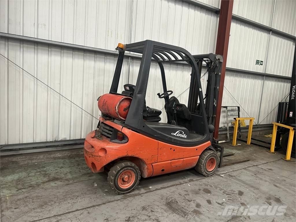 Linde H20T-03 Περονοφόρα ανυψωτικά κλαρκ με φυσικό αέριο LPG