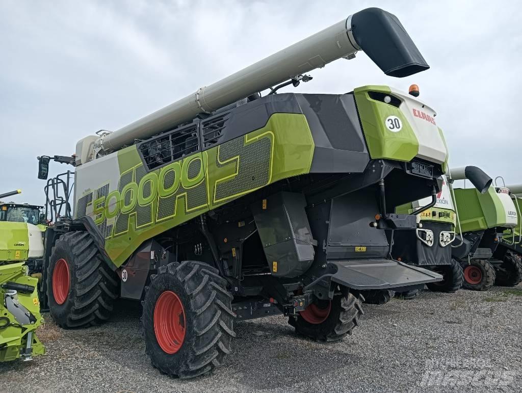 CLAAS TRION 750 Θεριζοαλωνιστικές μηχανές