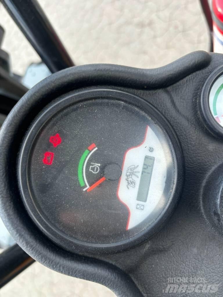 GiANT G 1200 Φορτωτάκια