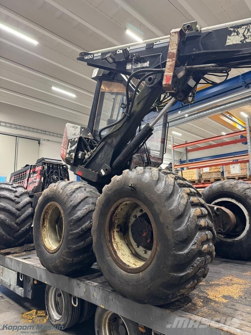 Valmet 911 Θεριζοαλωνιστικές μηχανές